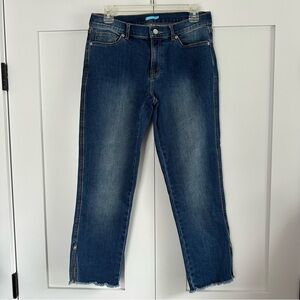 Like New! J. McLaughlin Dark Wash Straight Leg Cropped Jeans
